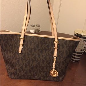 Michael Kors purse
